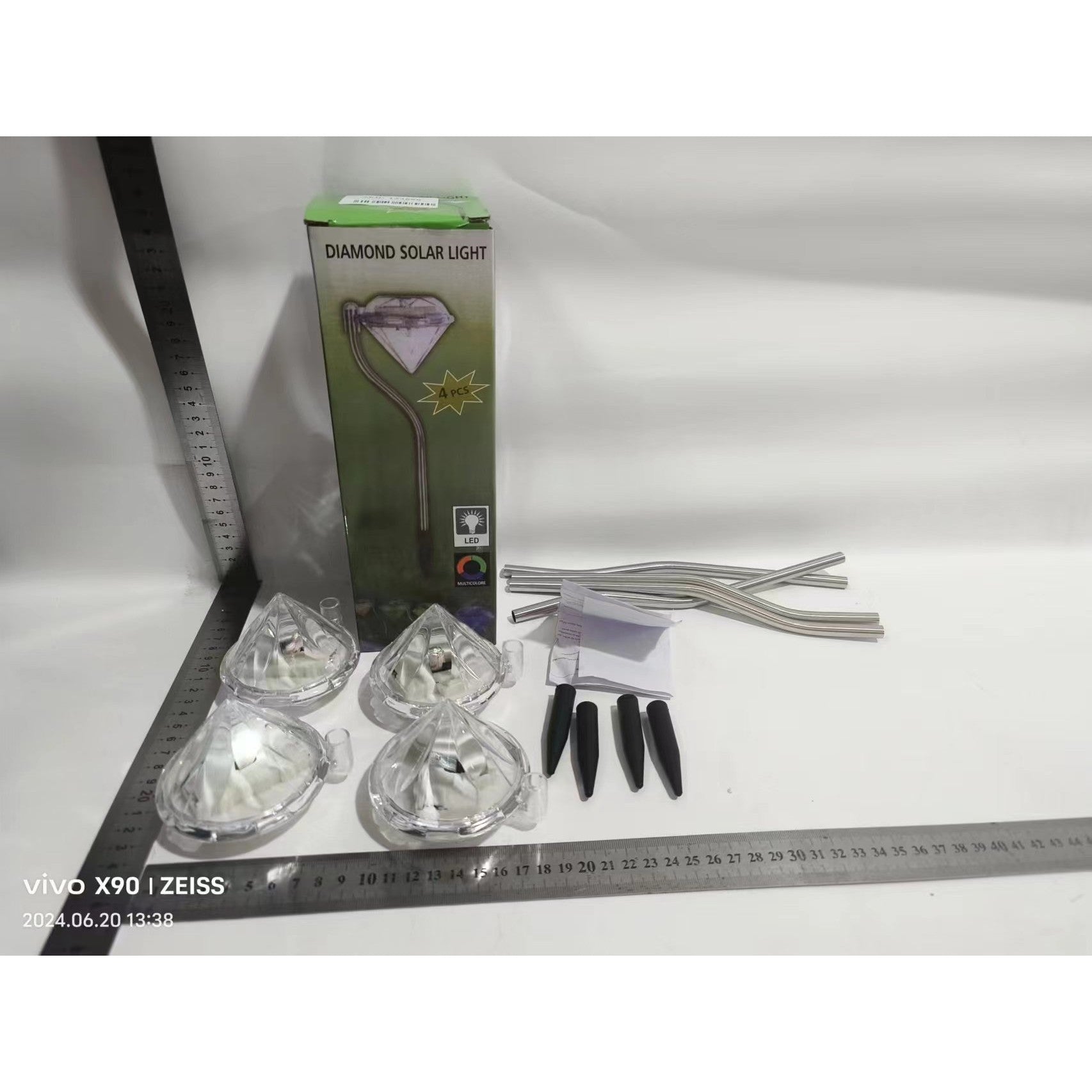 Lampa solara LED pentru Gradina, Flippy, Set 4 Bucati, Tip Diamant, Inaltime 30 x 9 cm, 2V, ABS, 600mAh, Lumina Alb