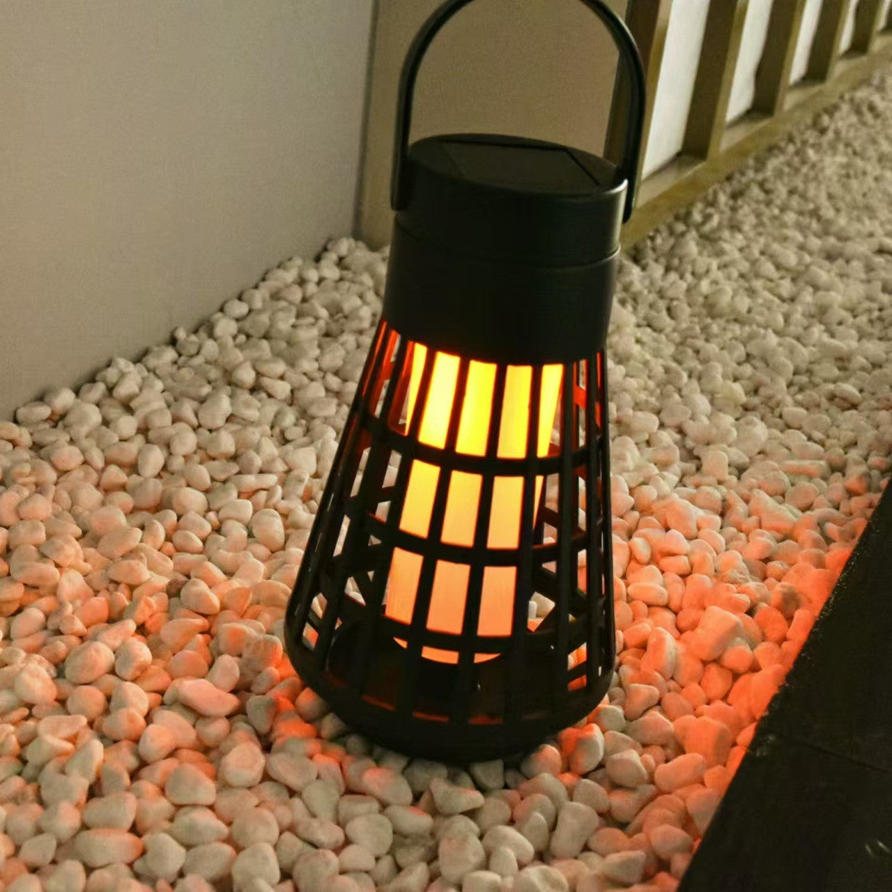 Lampa Solara pentru Gradina, Flippy, Reincarcabila de la Soare, Model Felinar, Portabila cu Picior, Lumina Calda, 12