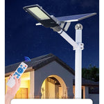 Lampa solara stradala Flippy, pentru curte sau strada, finisaj lucios, rezistent la apa, montare prin fixare, senzor