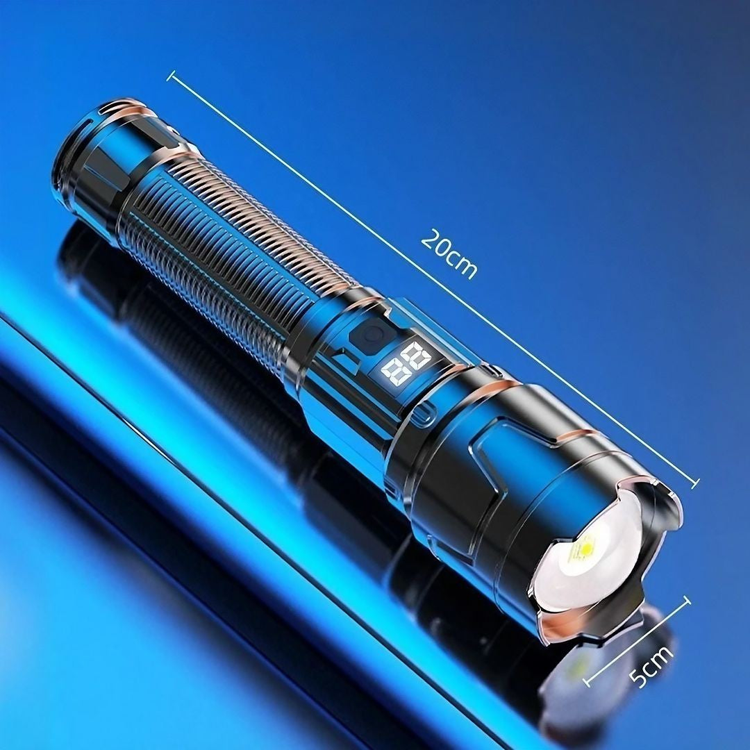 Lanternă Flippy P50 cu zoom telescopic, afișaj digital și ieșire magnetică Model 117