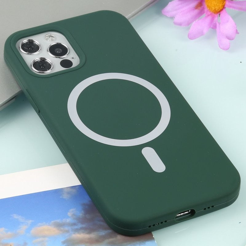 Husa MagSafe liquid large hole magnetic shell pentru Apple iPhone 14 Pro, Full Cover, Liquid Silicone, Magnetica,
