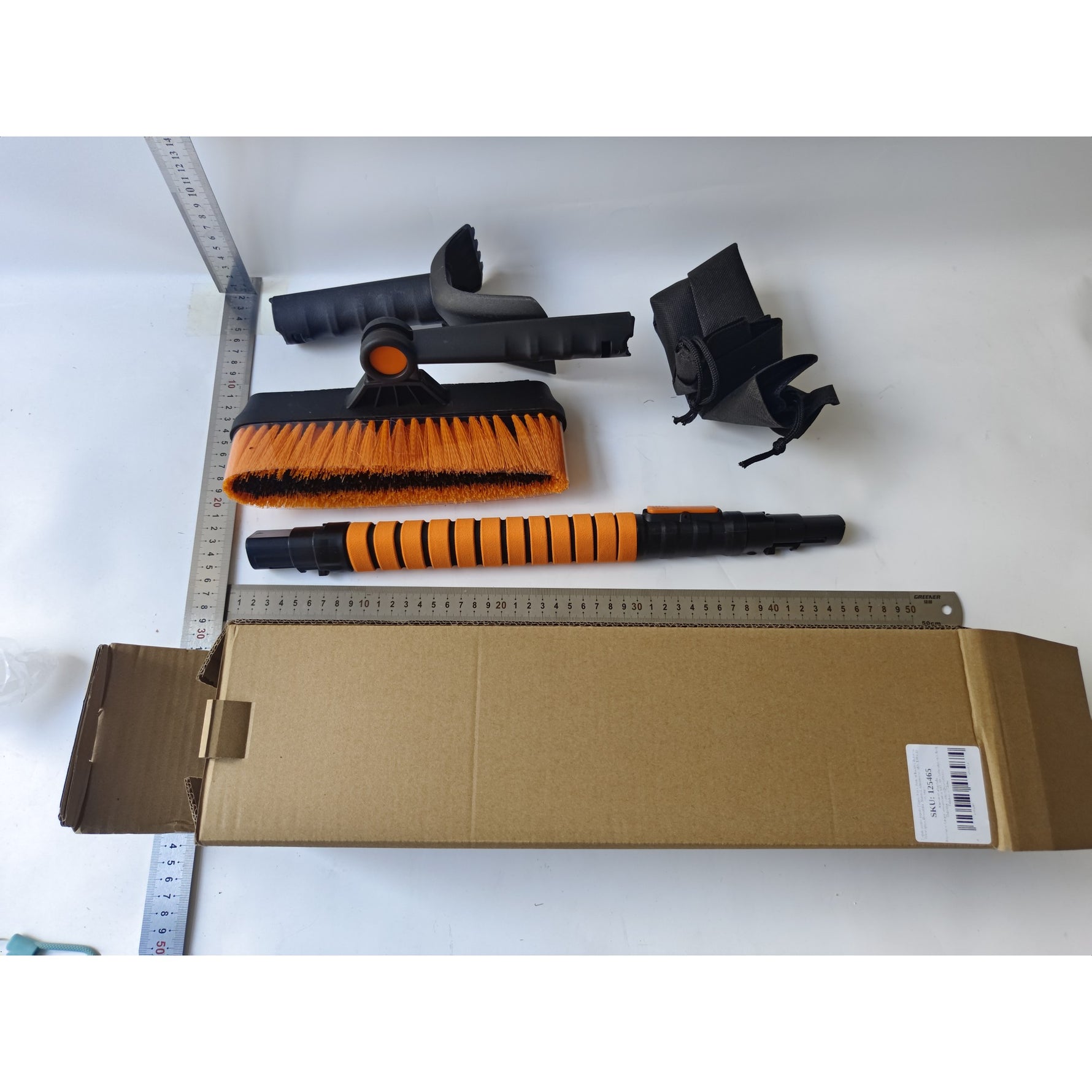 Perie si Racleta Rotativa 3 in 1, Flippy, Perie Auto pentru Zapada, Telescopica, Detasabila, Material Aluminiu si ABS,