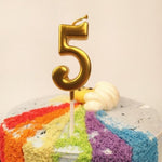 Lumanare de Tort, Flippy, Model Cifra 5, Party, 4.5 x 2.5 cm, din Parafina, Auriu