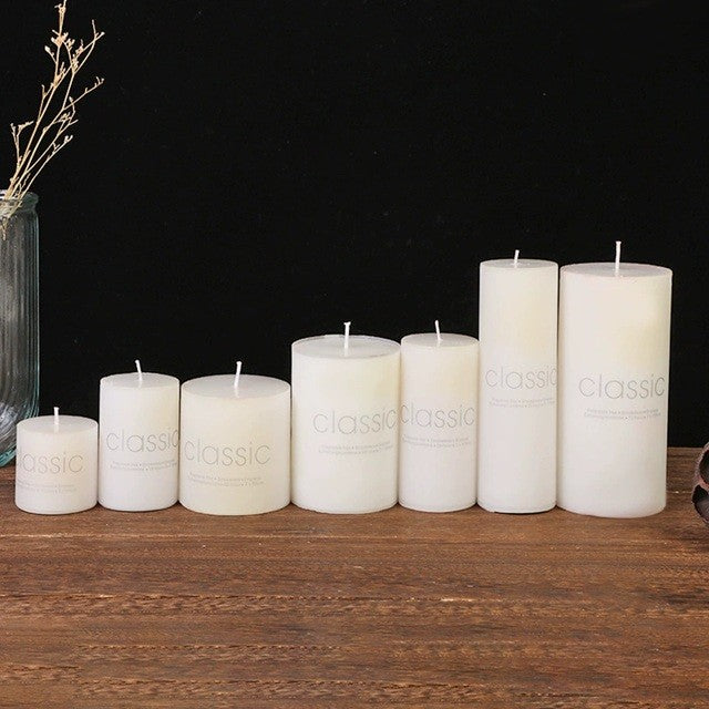 Lumanare Decorativa, Flippy, din Parafina, Cilindrica, Fara Fum si Fara Parfum, 5 x 10 cm, 190 g, Ardere 24h, Ivory Alb