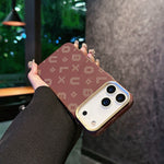 Carcasa Magnetica, Flippy, Compatibila Apple iPhone 16, din Fibra de Carbon, Litere Fosforescente, Maro