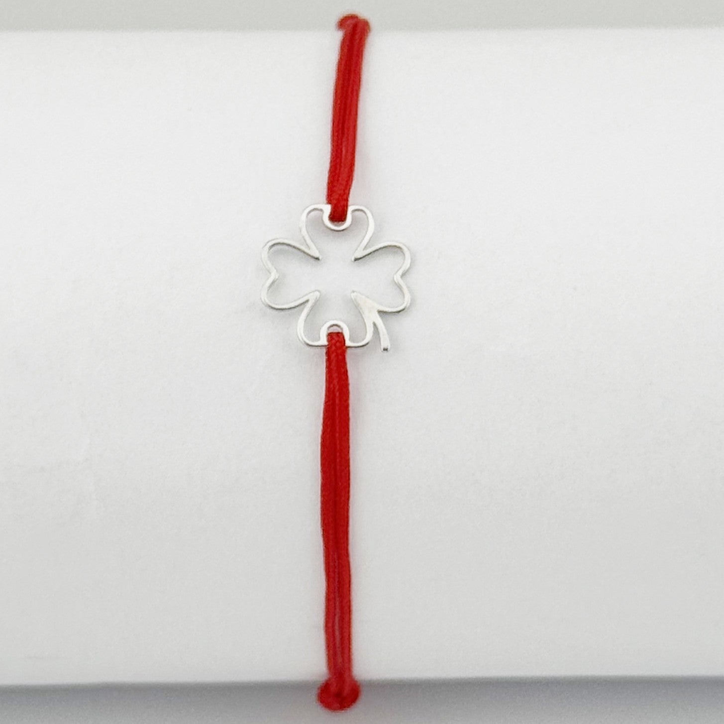 Bratara Argint 925 pentru Dama, Jolie, Model Trifoi in Contur, Martisor Bratara de 1 Martie, Pandativ Argintiu cu Snur