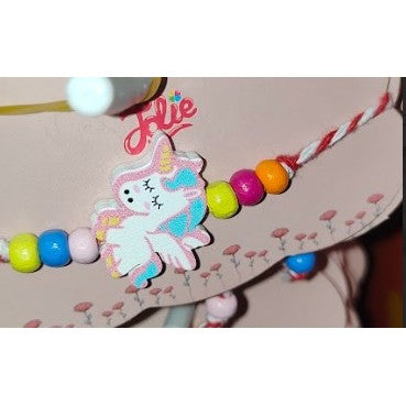 Martisor Bratara Multicolora pentru Copii Random, Snur Alb Rosu, Pandantive din Lemn, Colorate, Modele pentru Copii cu