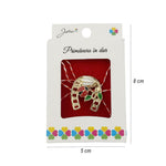 Martisor Brosa, Jolie, Model Potcoava cu Ghiocel si Buburuza, Metal Emailat in Culori, Sistem de Prindere cu Ac,