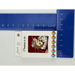 Martisor Brosa Mica in Cutie, Jolie, Design cu Mesaj, Material Metal, Dimensiune 2.5-3 cm, Model Traditional Fata cu
