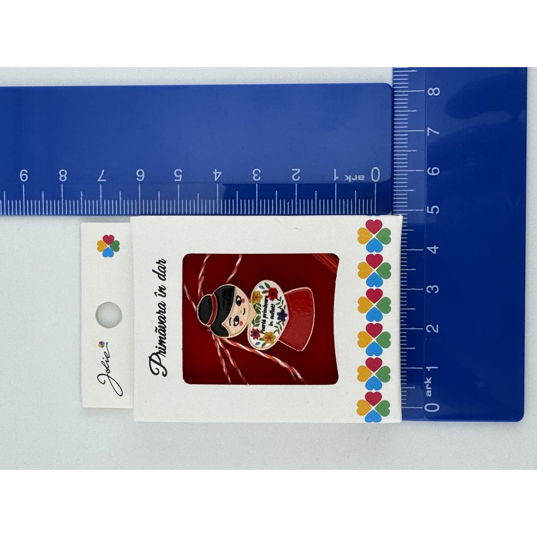 Martisor Brosa Mica in Cutie, Jolie, Design cu Mesaj, Dimensiune 2.5-3 cm, Material Metal, Model Traditional Femeie