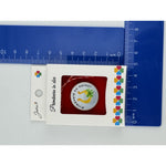 Martisor Brosa Mica in Cutie, Jolie, Design cu Mesaj, Dimensiune 2.5-3 cm, Material Metal, Model Rotund Potcoava
