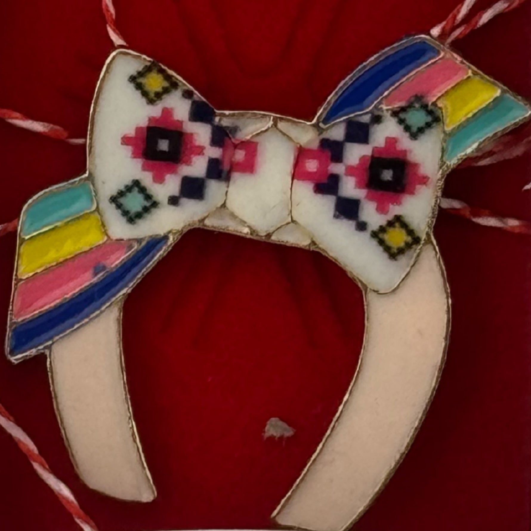 Martisor Brosa Mica in Cutie, Jolie, Dimensiune Brosa 2.5-3cm, Material Metal, Model Potcoava cu Funda