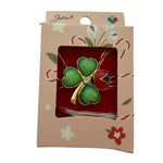 Martisor Brosa Mica in Cutie, Jolie, Dimensiune Brosa 2.5-3cm, Material Metal, Model Trifoi, Cutie Roz