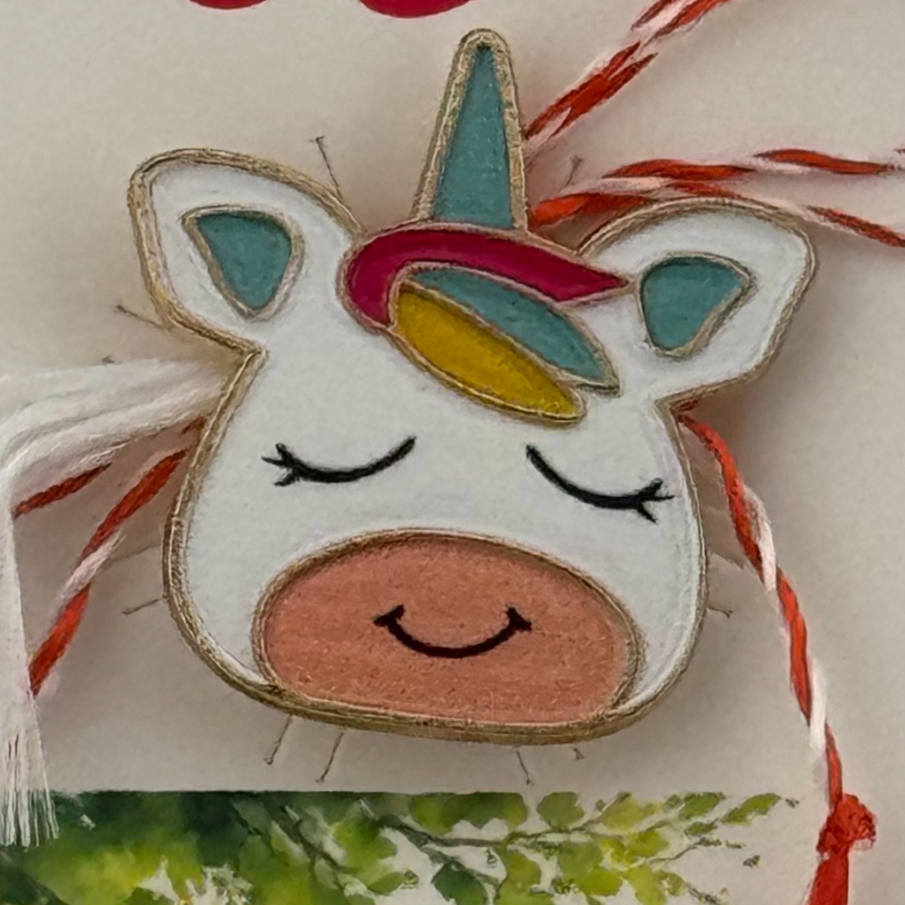 Martisor pentru copii, Jolie, Material Metal, Ambalaj Carton cu Design, Dimensiune Brosa Aproximativ 2x2 cm,