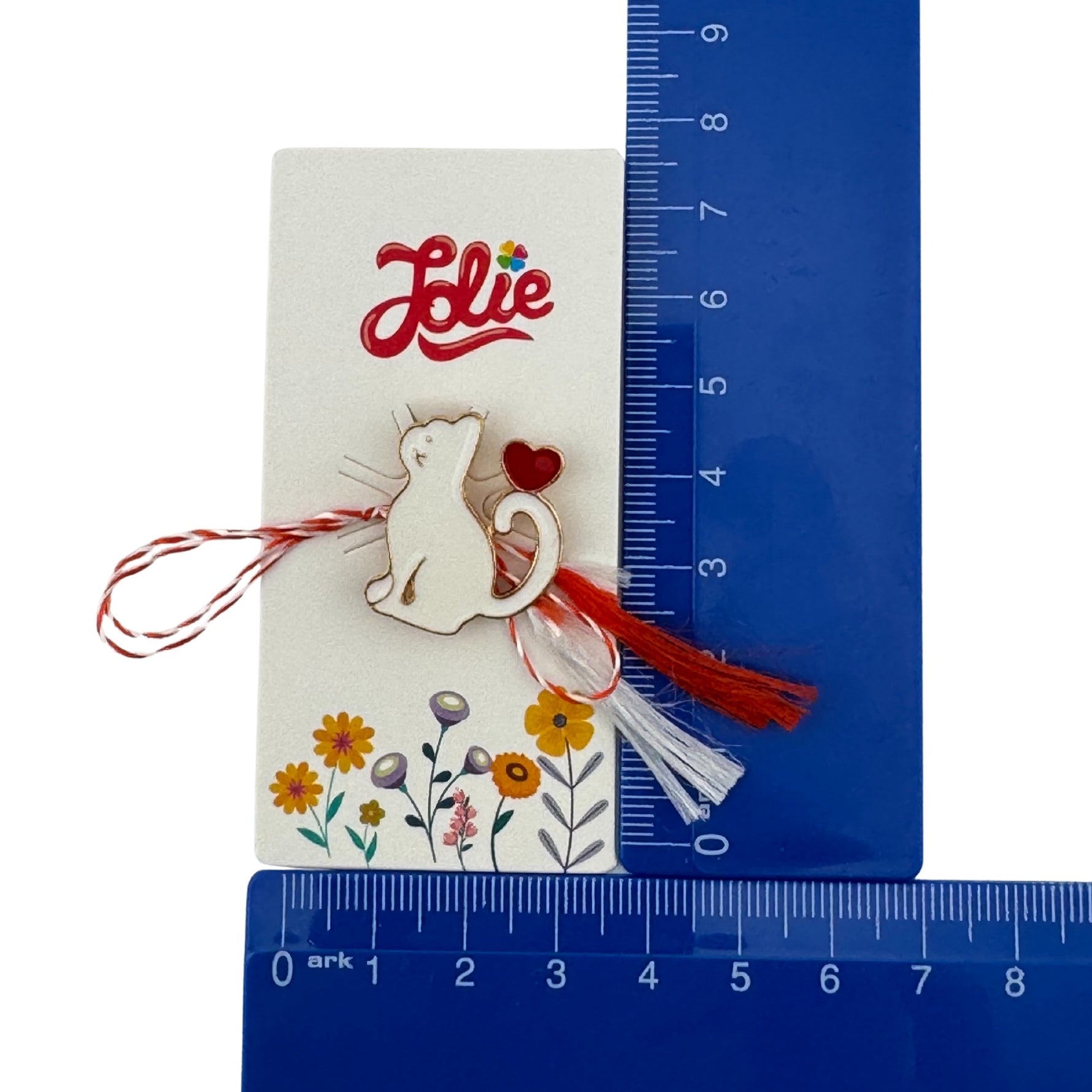 Martisor pentru copii, Jolie, Material Metal, Ambalaj Carton cu Design, Dimensiune Brosa Aproximativ 2x2 cm,
