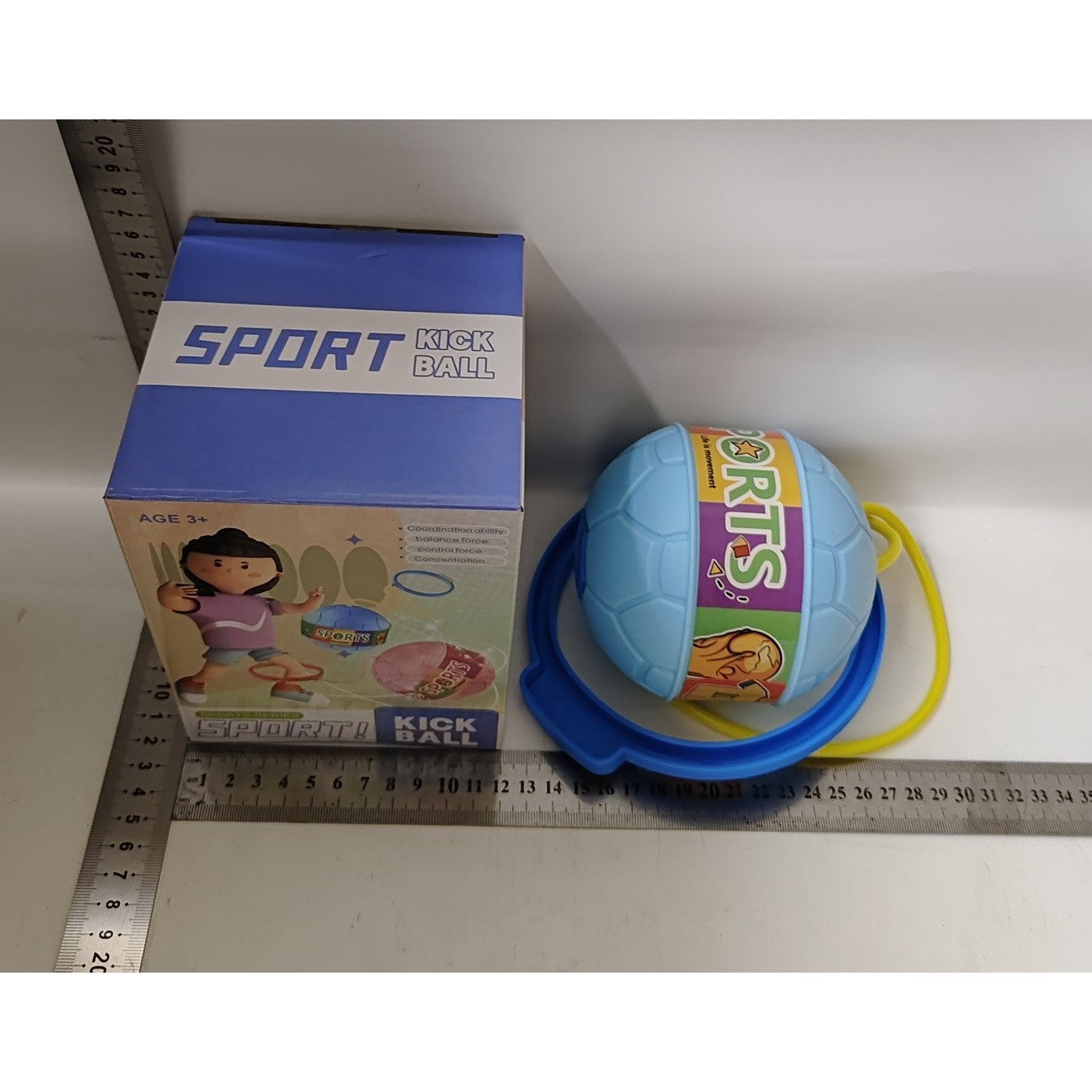 Minge pentru Sarit, Flippy, Tip Coarda Hula Hoop, Cerc 12 cm, Coarda 52 cm, Minge 12 x 11 cm, Functie Iluminat, 4-6