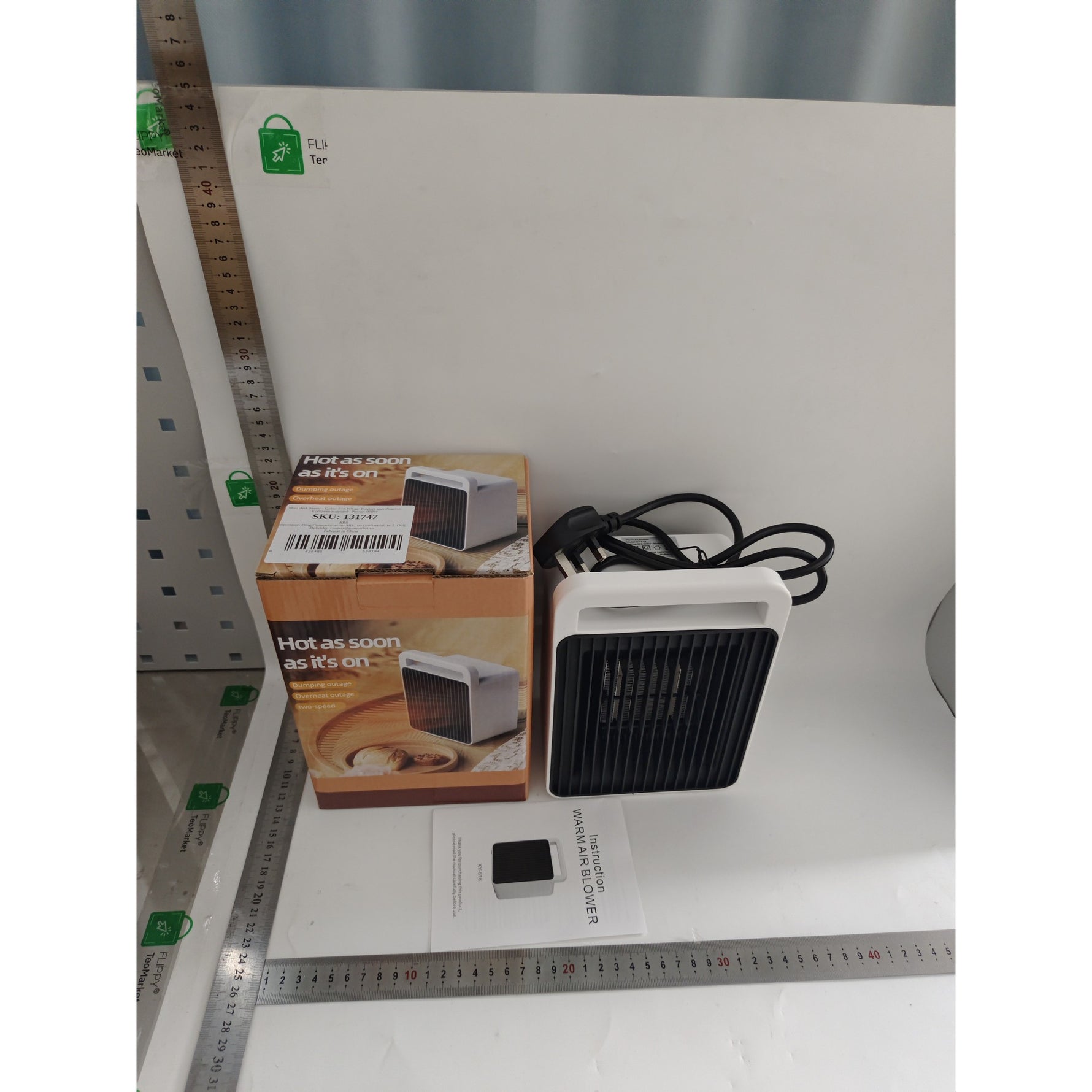 Mini Aeroterma, Flippy, Mini Radiator Electric, Putere 900 W, Buton cu 2 Trepte de Temperatura, Inchidere Automata, cu