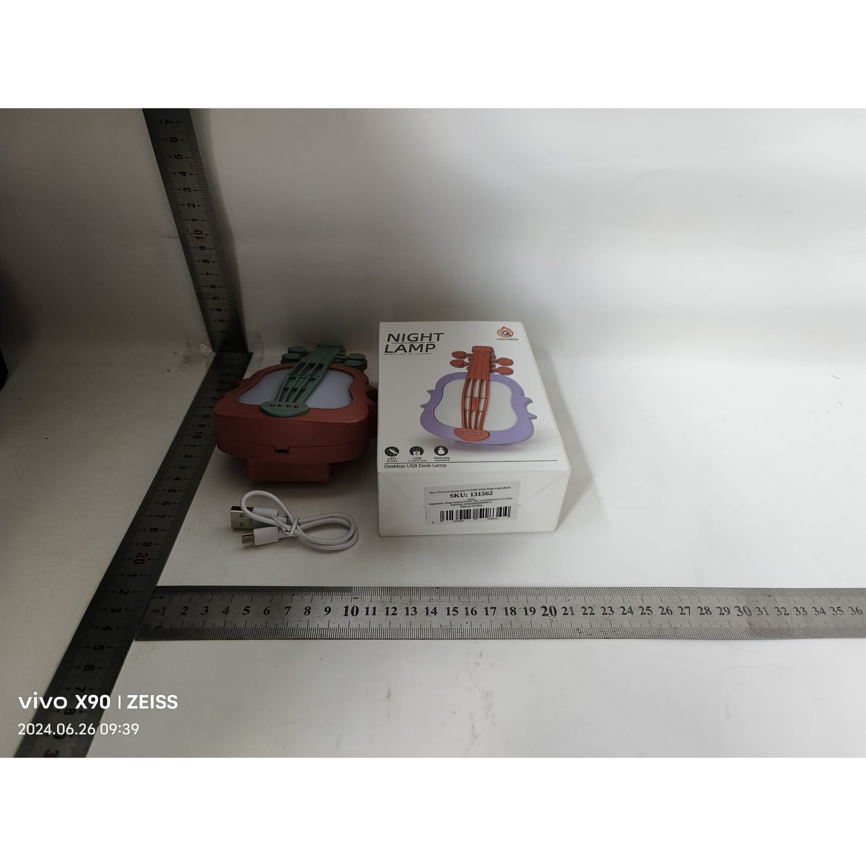 Lampa de Veghe, Flippy, cu Protectie pentru Ochi, Model Violina, Lumina Calda, Incarcare USB, ABS, 14.3x5x9.9 cm,