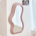 Oglinda de Perete, Flippy, Decorativa, pentru Baie, Dormitor, Sufragerie, Model Minimalist, Forma Asimetrica, 40.3x26