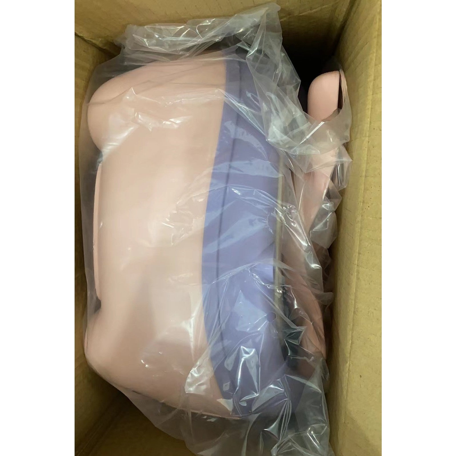 Olita pentru Copii, Flippy, +1an, Portabila, Model Vacuta, cu Capac, Prietenoasa, Non-Toxic, Compartiment Detasabil, cu