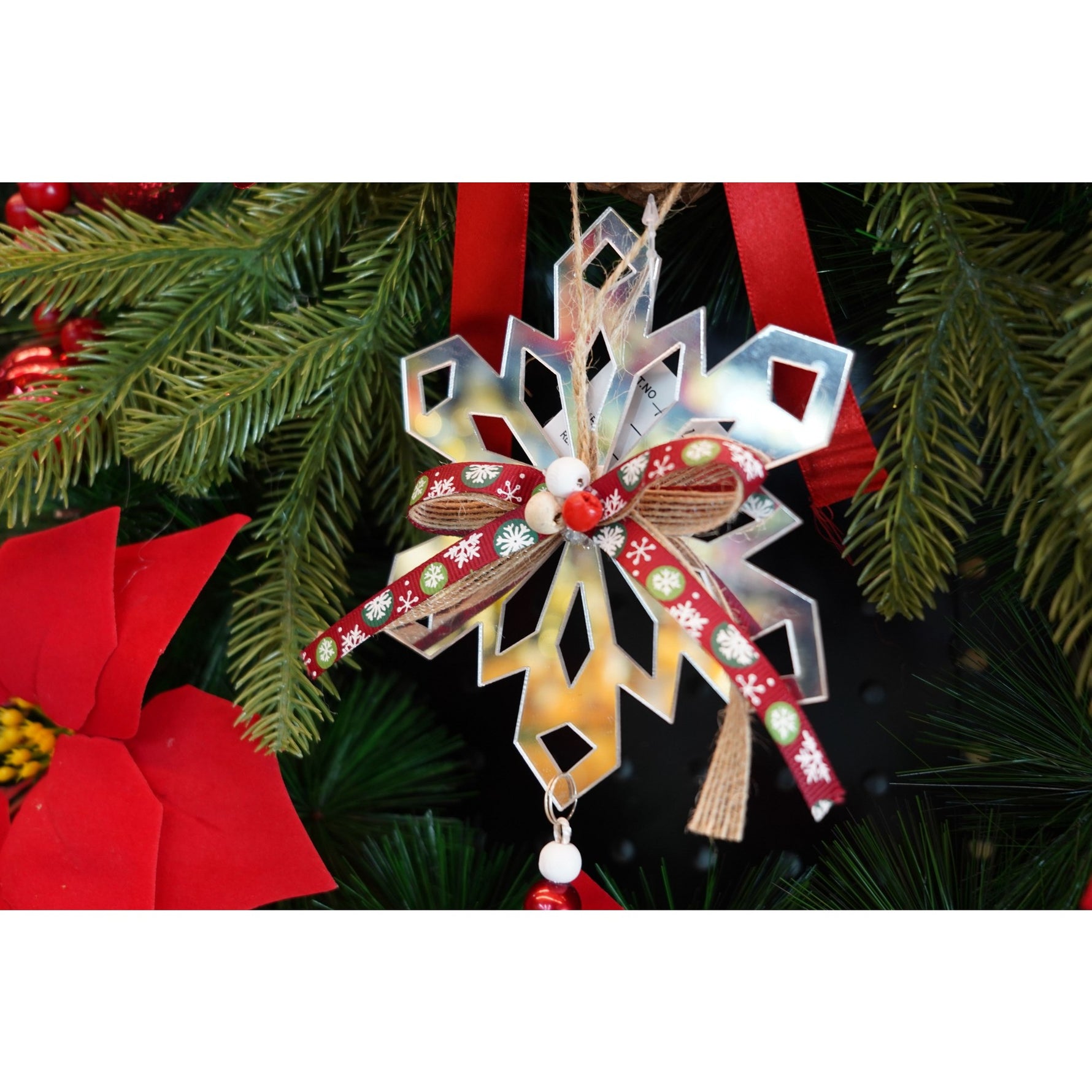 Ornament brad, Flippy, Fulg de nea, Argintiu, Lucios, 14*26CM, Acril, Interior/ Exterior