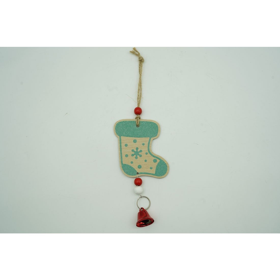 Ornament de brad ciorap cu clopotel, Flippy, multicolor, lemn, 17 cm