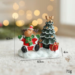 Ornament de Craciun din Rasina pentru Decor, Flippy, Model Ren cu Brad, Decoratiune de Birou pentru Craciun, 6.5 x 6.5