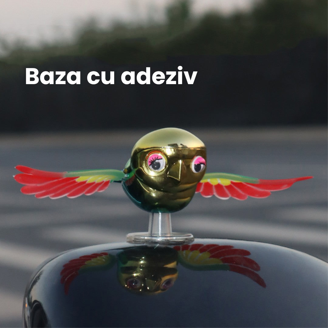 Ornament Decorativ Auto, Flippy, Model Pasare Zburatoare pentru Moto/Auto, din plastic Rezistent, 14.5 x 8 x 5 cm,