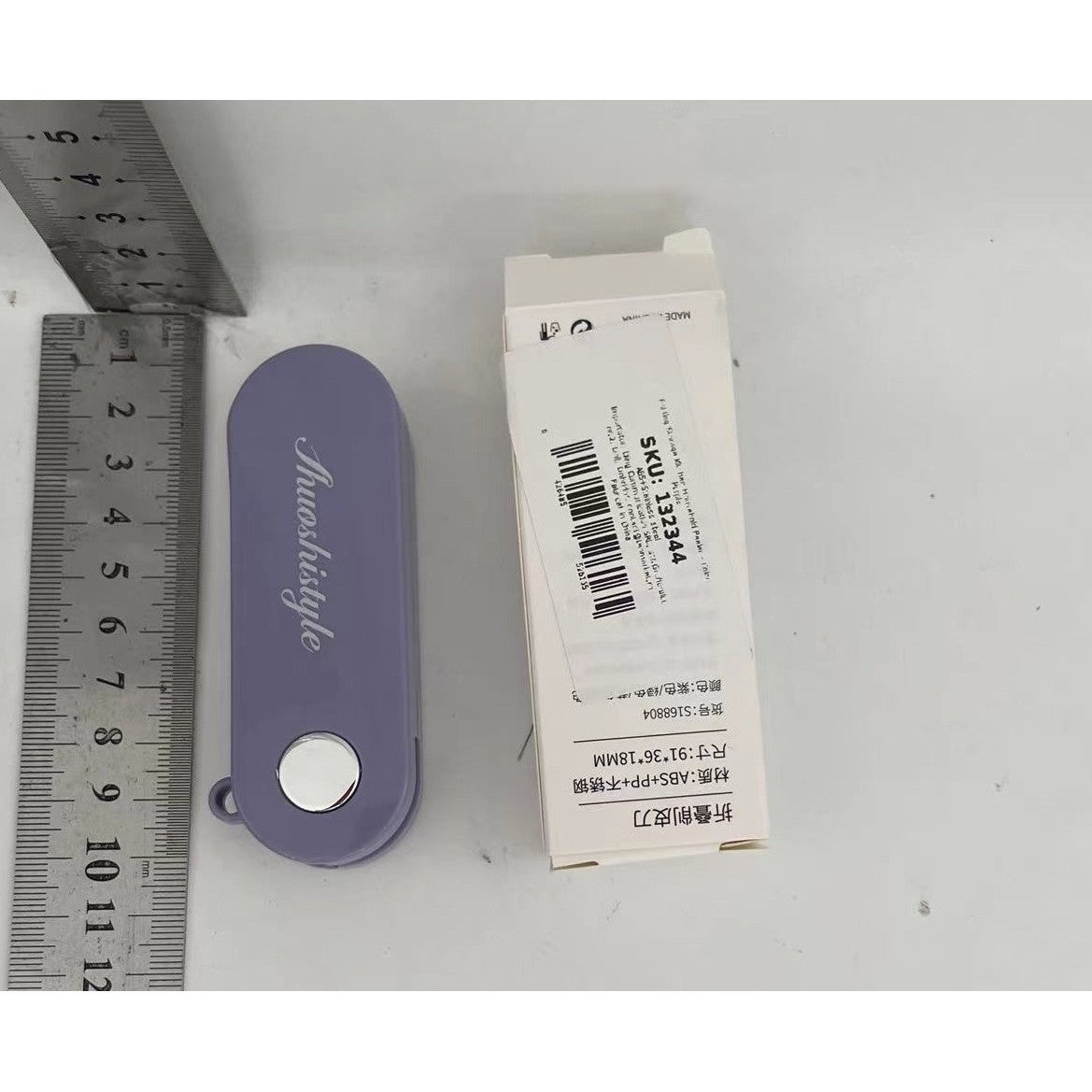 Peeler pentru Legume si Fructe, Flippy, 3.6 x 9.1 cm, Multifunctional, Curatator Pliabil, din ABS si Otel Inoxidabil,