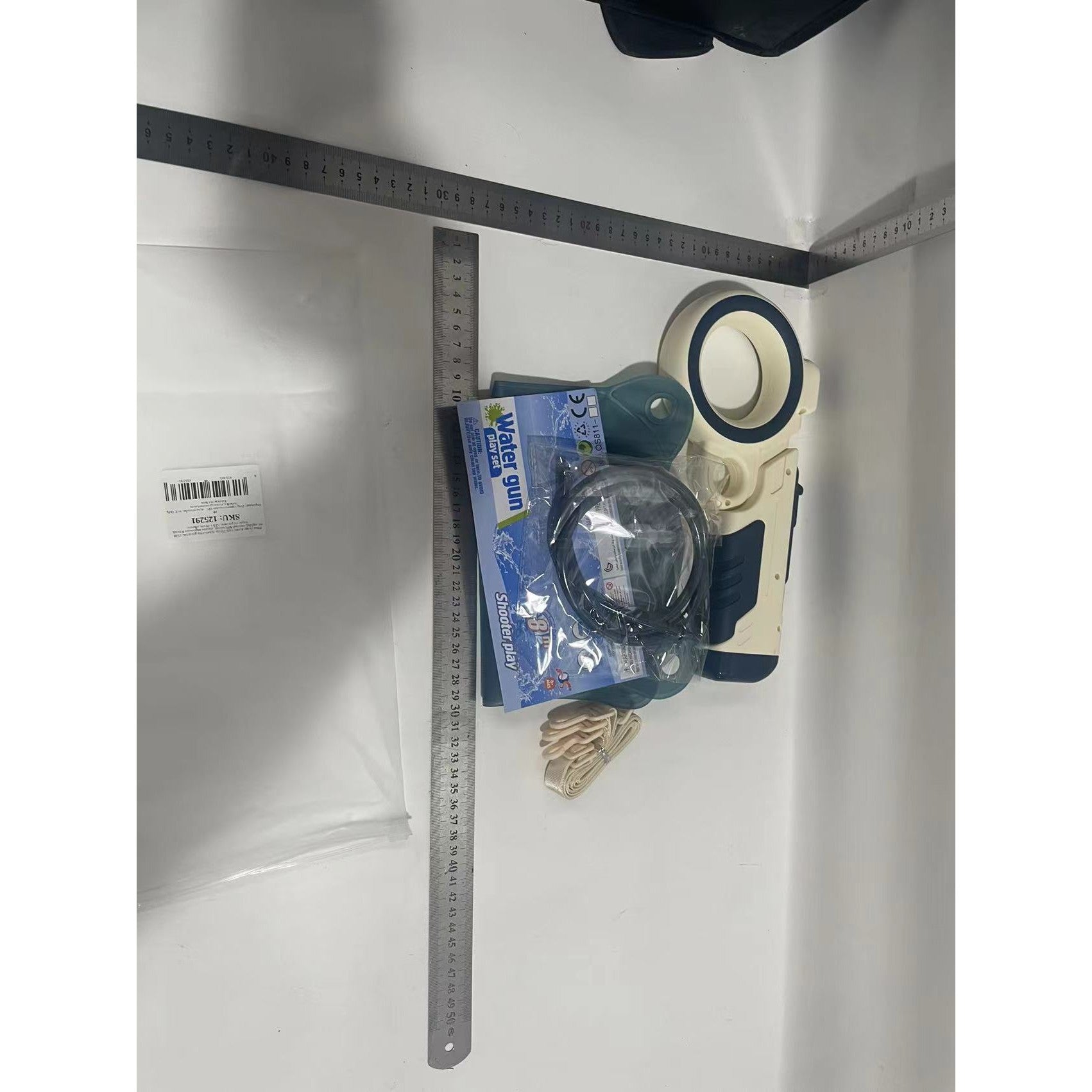 Pistol cu apa pentru copii Flippy, rezervor tip ghiozdan, 1500 ml, reglabil, material ABS/silicon, distanta improscare