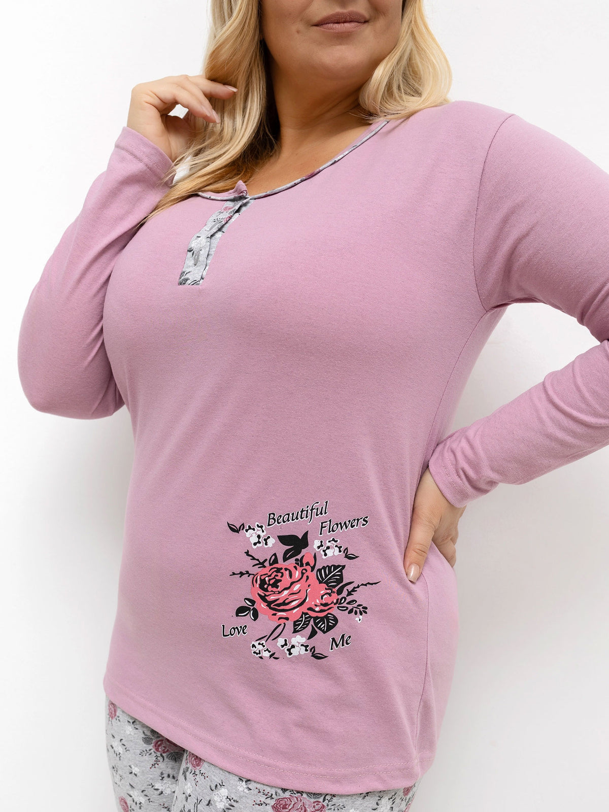 Pijamale roz inchis