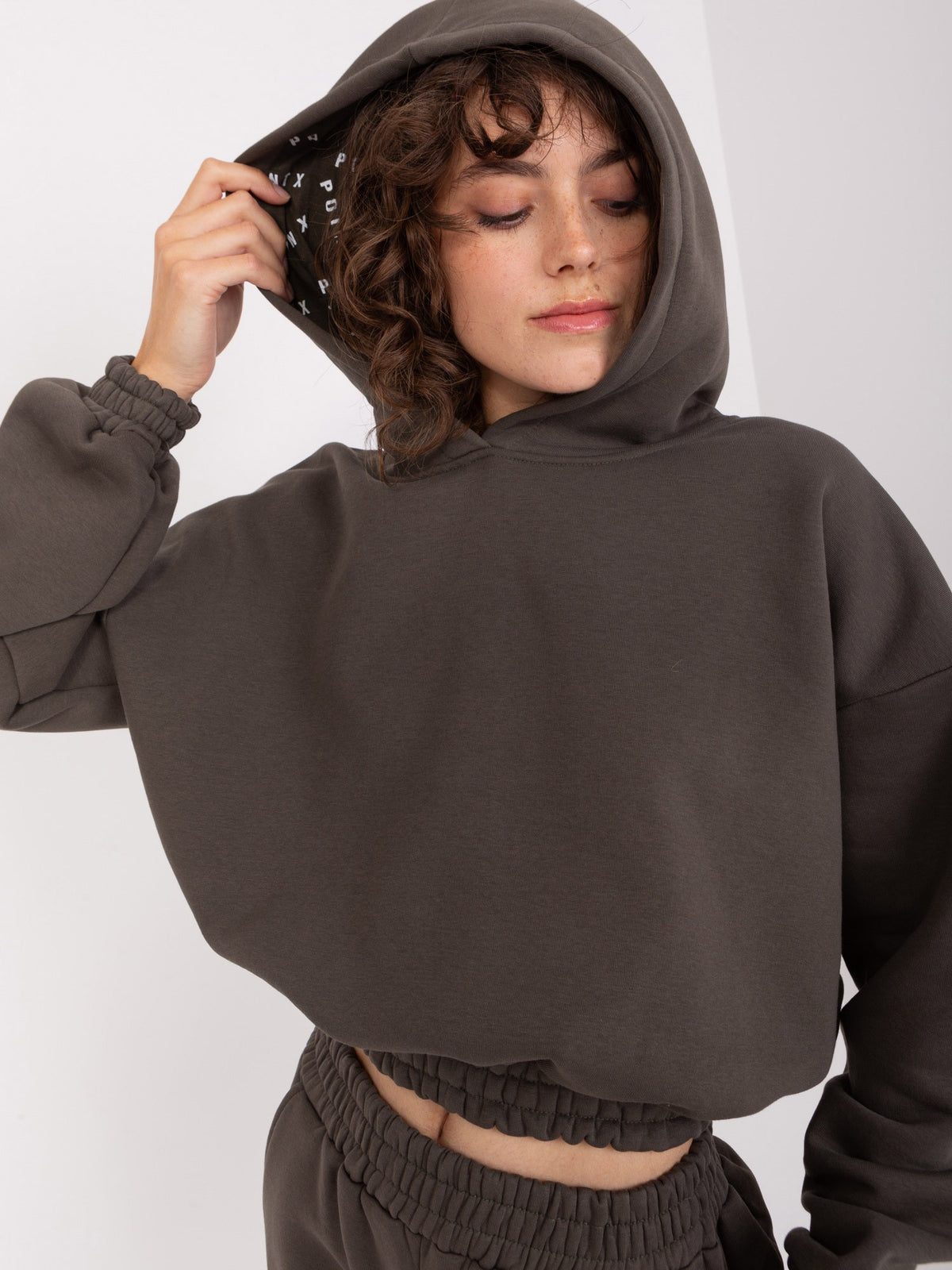 Rochie gri închis tricotată cu împletituri