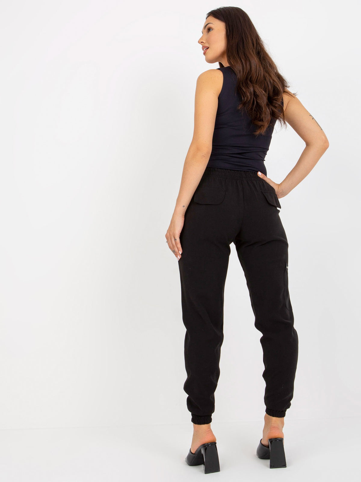 Pantaloni de trening ZULUNA negri, cargo, cu legături