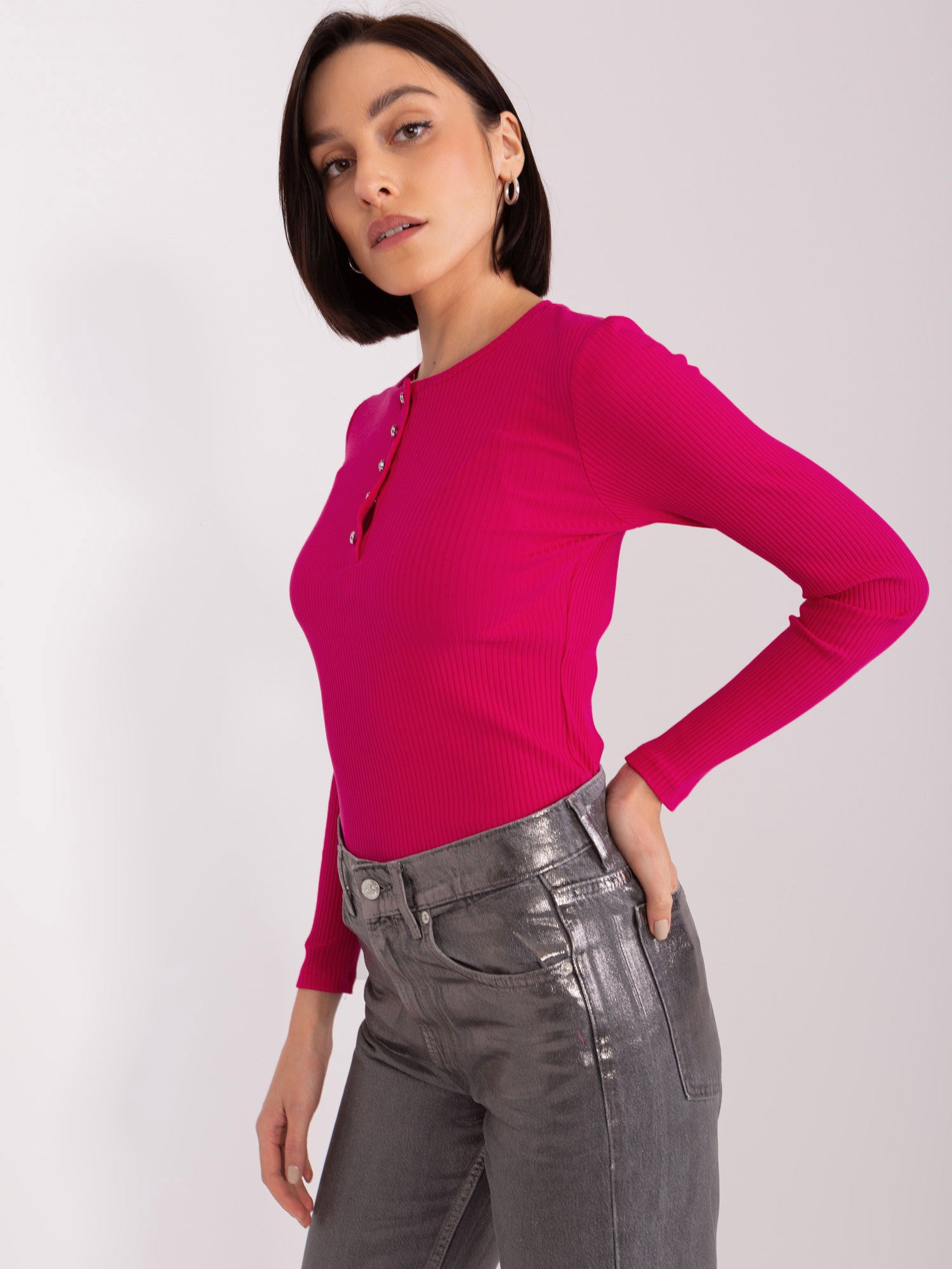 Bluză fuchsia cu nasturi decorativi BASIC FEEL GOOD