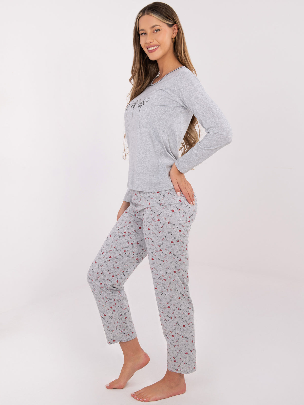 Pijamale gri