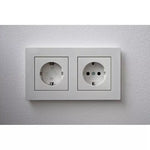 Protectie prize 220V pentru protectie copii Goobay