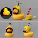 Ratusca Decorativa, Flippy, pentru Bicicleta, Motocicleta, Masina, cu Sistem de Prindere, Lumini, 7.5 x 9 cm, cu Casca,