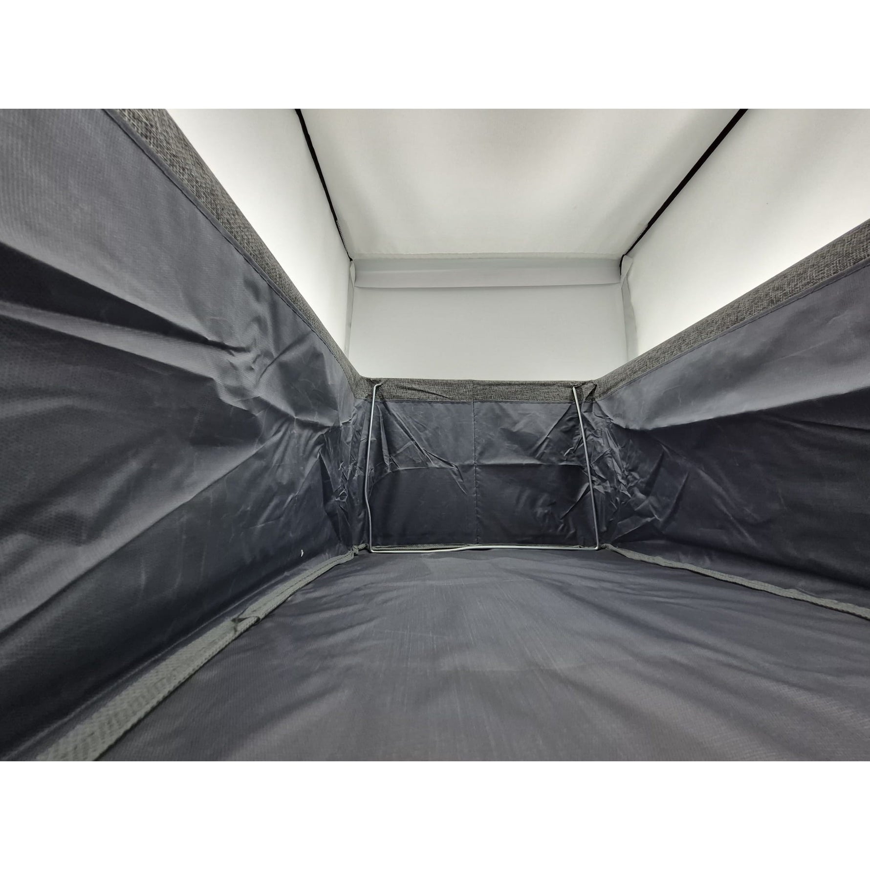 Resigilat: Cutie de Depozitare Tip Cos, Flippy, Material Textil, Pliabila, 47x28x20 cm, 35 l, Cadru Metalic, cu Manere,