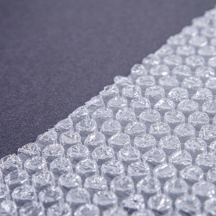 Rola Folie cu Bule, Flippy, Lungime 100 m, Latime 0.4 m, 40 Grame pe mp, pentru Ambalare si Protectie, Transparenta