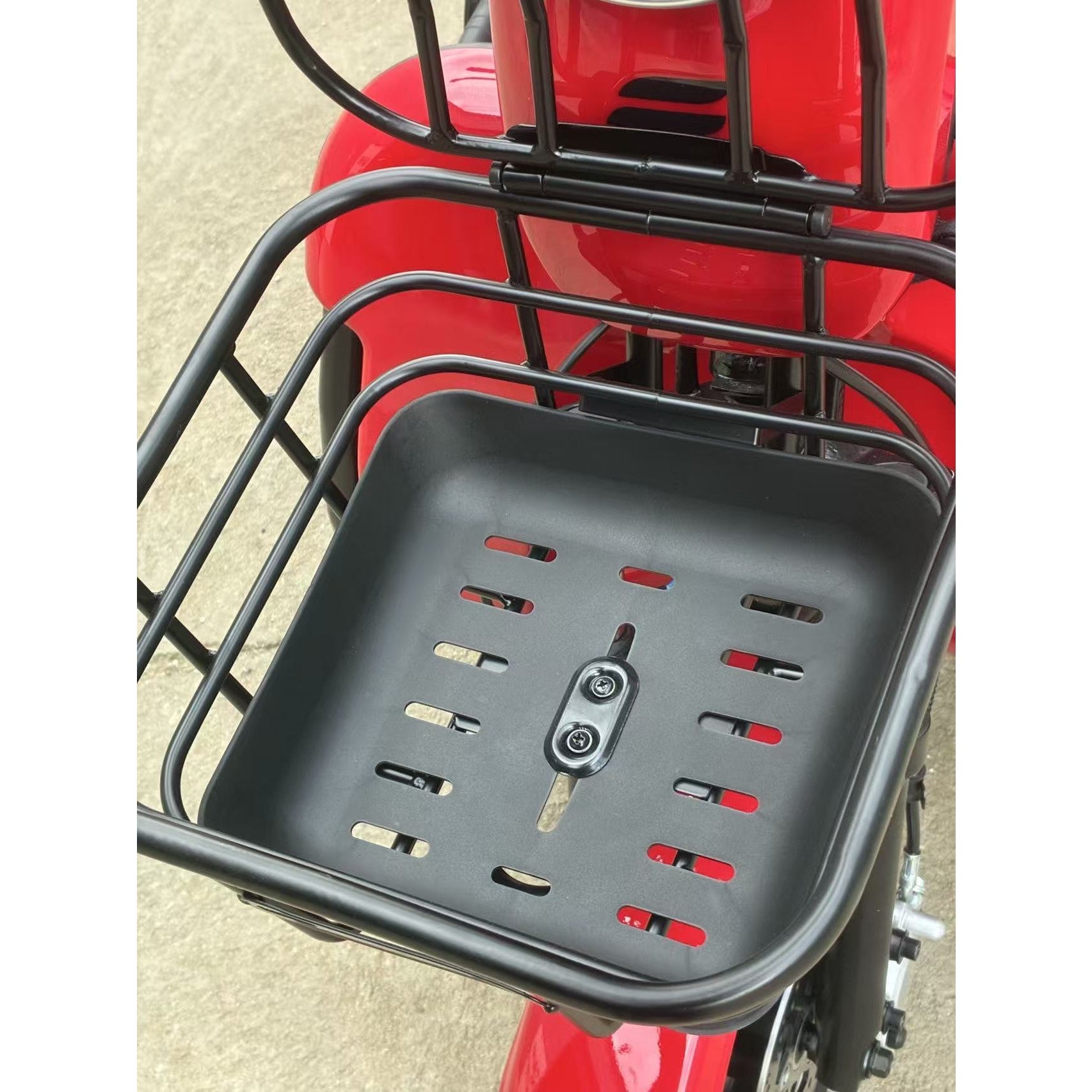 Triciclu Electric V6, Saige, Fara Permis, cu Doua Locuri, Motor 1800W, Baterie 72V24Ah, Autonomie 60km, 220x88x105 cm,