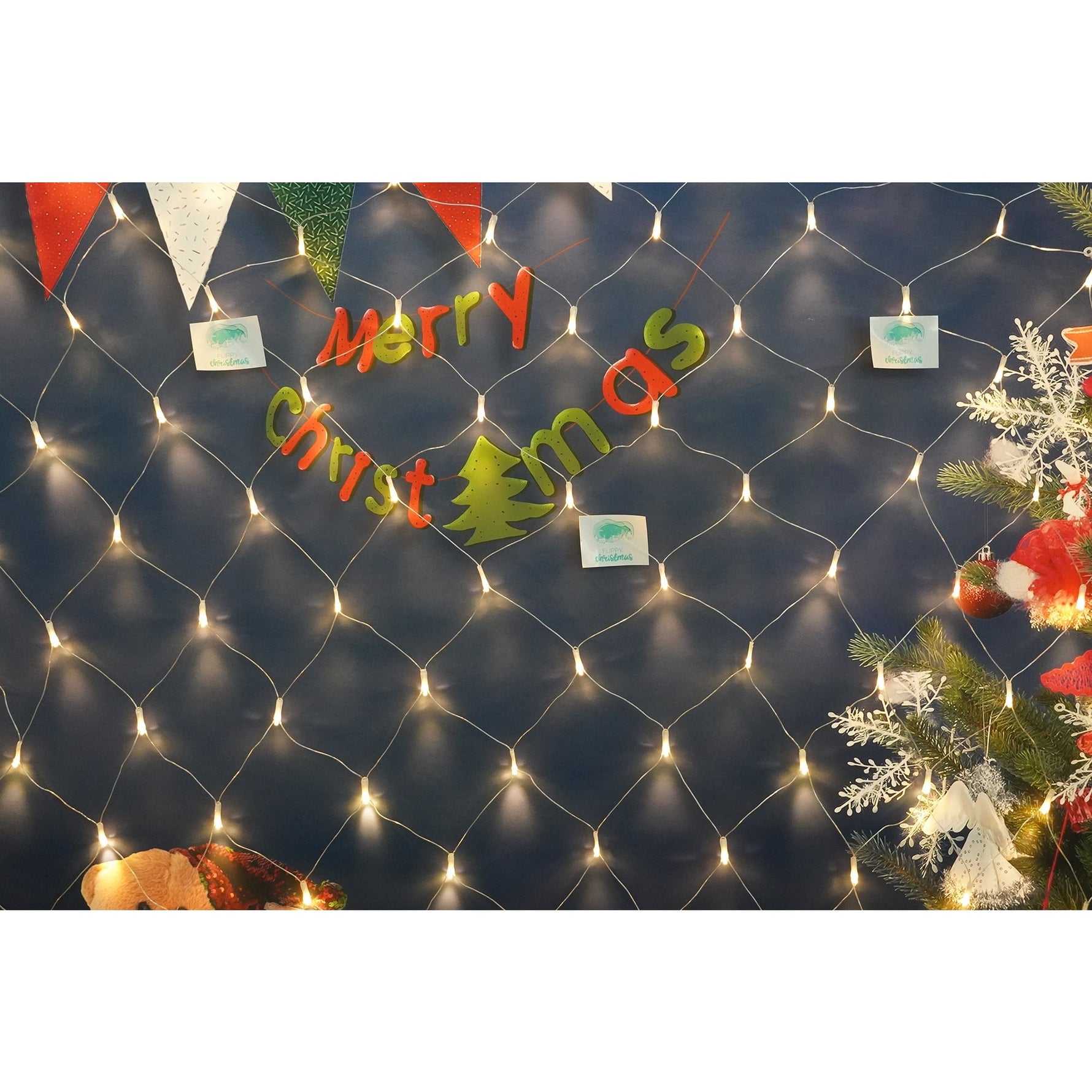 Sectiune Instalatie de Craciun Flippy, Tip Plasa, 120 LED-uri, 1.5 x 1.5 m, 8 jocuri de lumini, Interconectabila, Fir