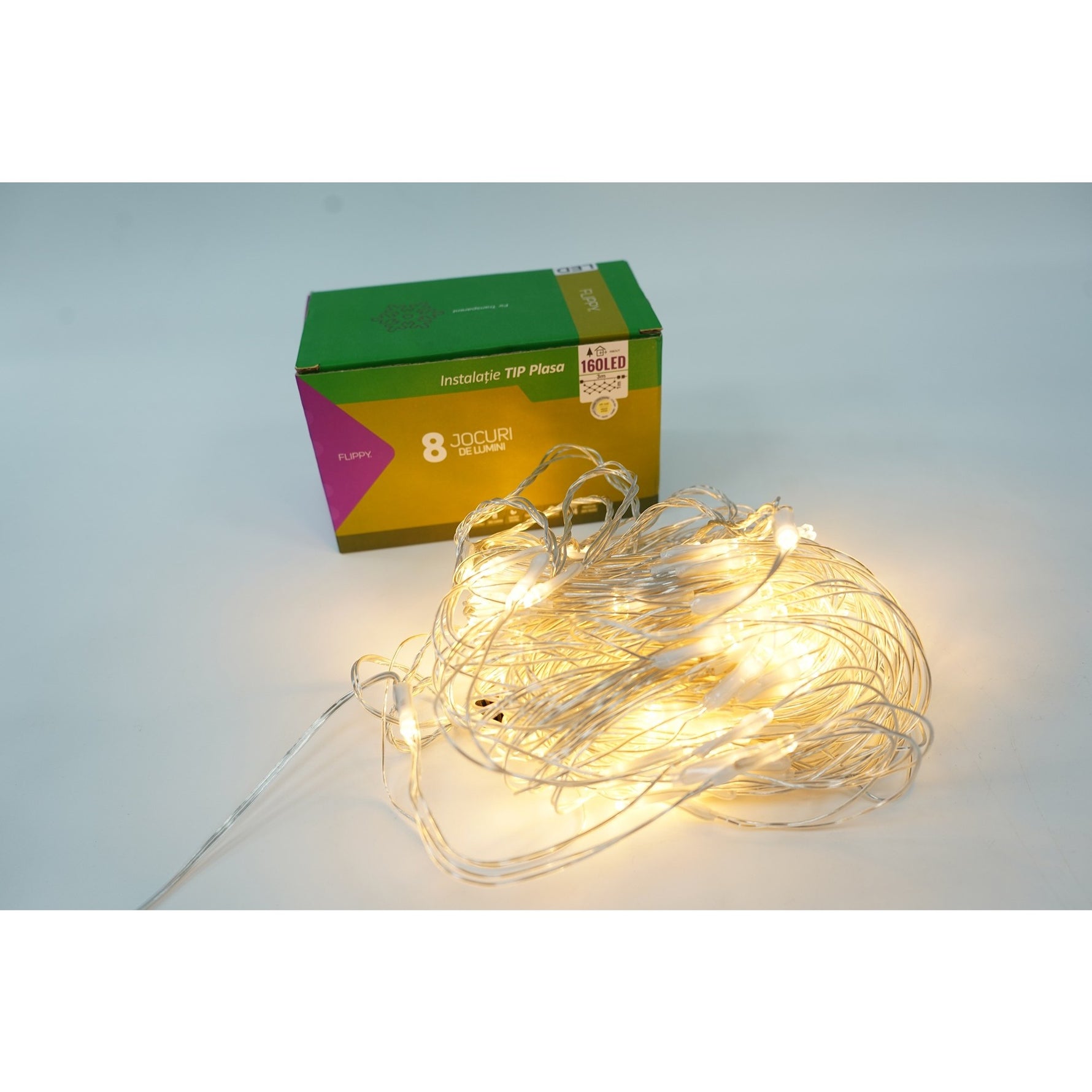Sectiune Instalatie de Craciun Flippy, Tip Plasa, 160 LED-uri, 3 m x 1 m, 8 jocuri de lumini, Interconectabila, Fir