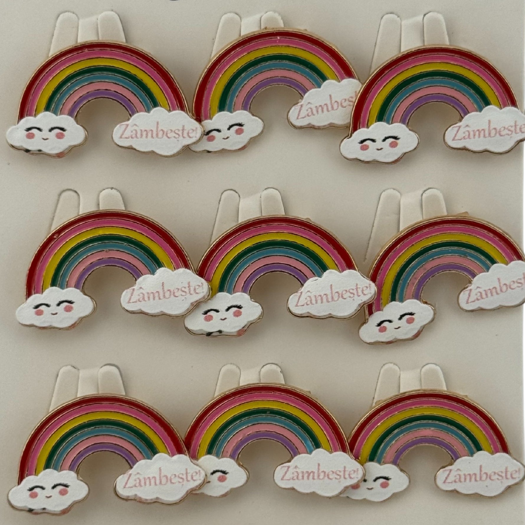 Set 12 Brose Martisor pentru Copii, Jolie, Model Curcubeu, cu Mesaj Zambeste, Multicolor