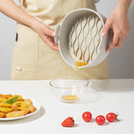 Set 2 tavi din silicon ecologic pentru air fryer Flippy, temperatura maxima 230 grade, reutilizabile, reciclabile, cu