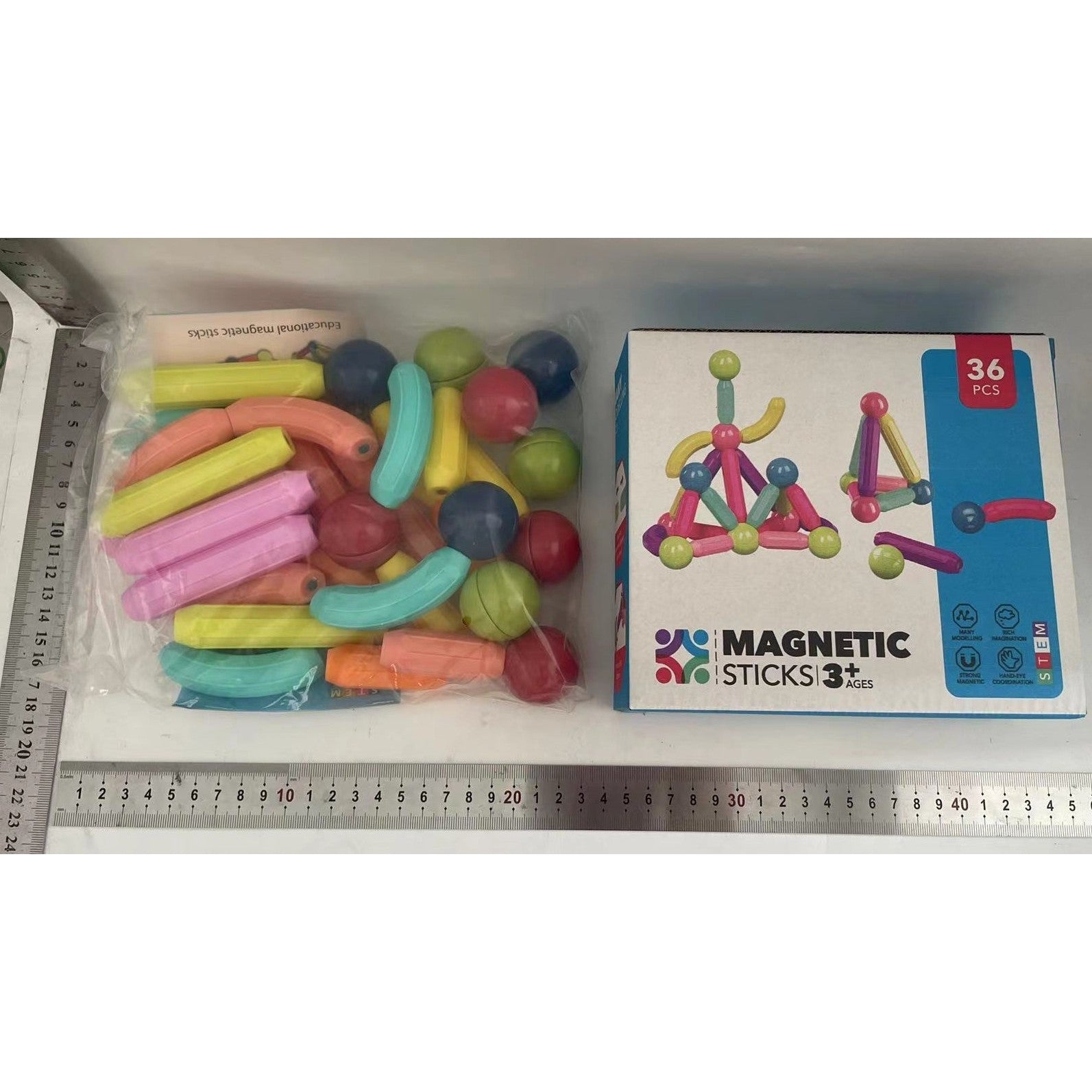 Set 36 de Piese Magnetice de Constructie, Flippy, Puzzle, Forme, 3 Ani, ABS, Magnet, 18x6x16 cm, Multicolor
