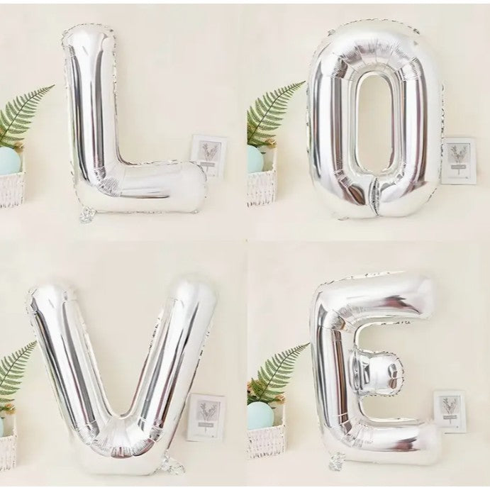 Set 4 Baloane din Folie Metalizata, Flippy, Figurine Litere, Model Scris Love, Tema Iubire, 80 cm, Ambalaj Individual,