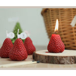 Set 4 Lumanari Parfumate, Flippy, Model Capsunici, Ardere 30 min, 52g, 6.3 x 6.3 x 3.8 cm, Rosu/Roz