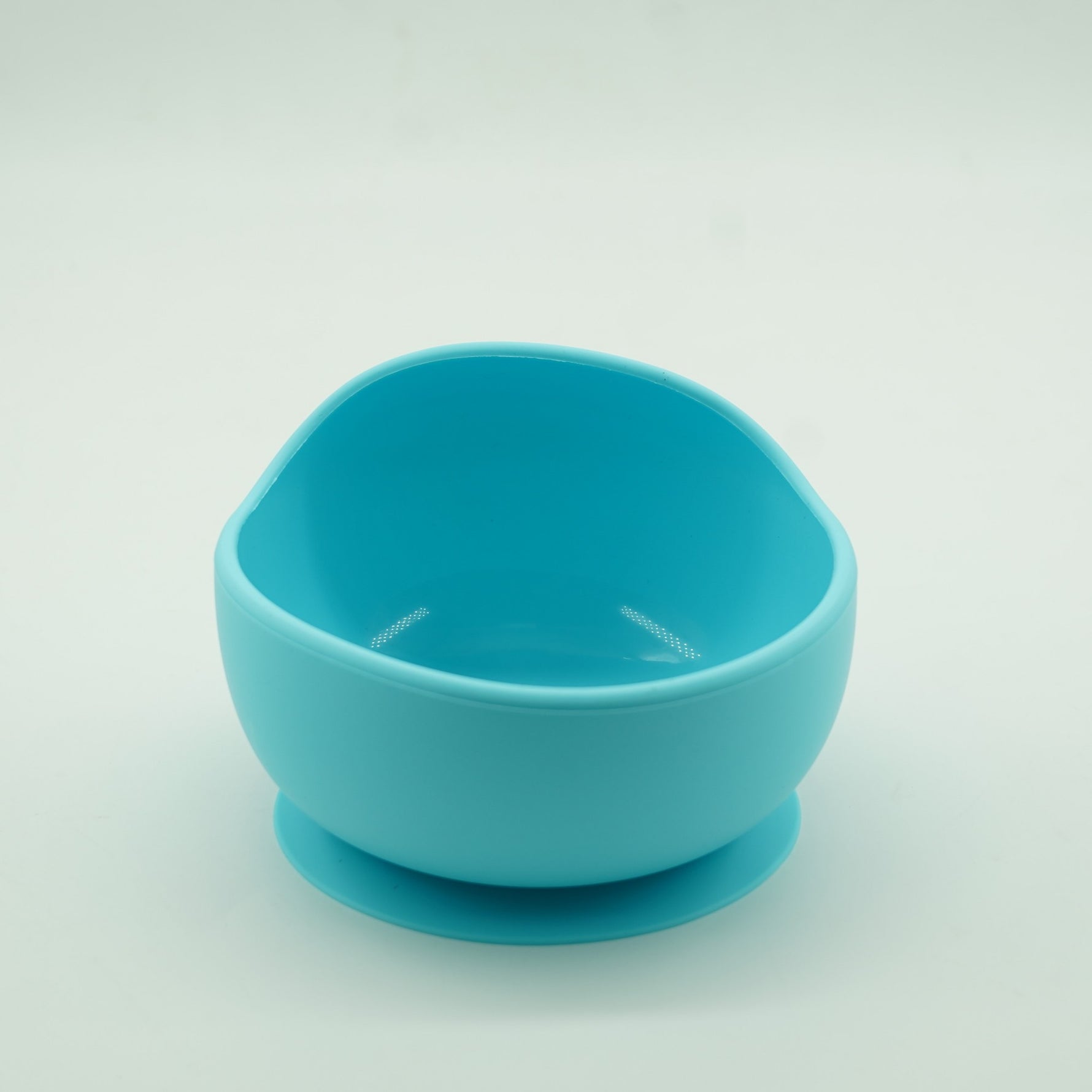 Set 5 piese diversificare bebelusi si copii din silicon Flippy, baveta, farfurie compartimentata cu ventuza, bol cu