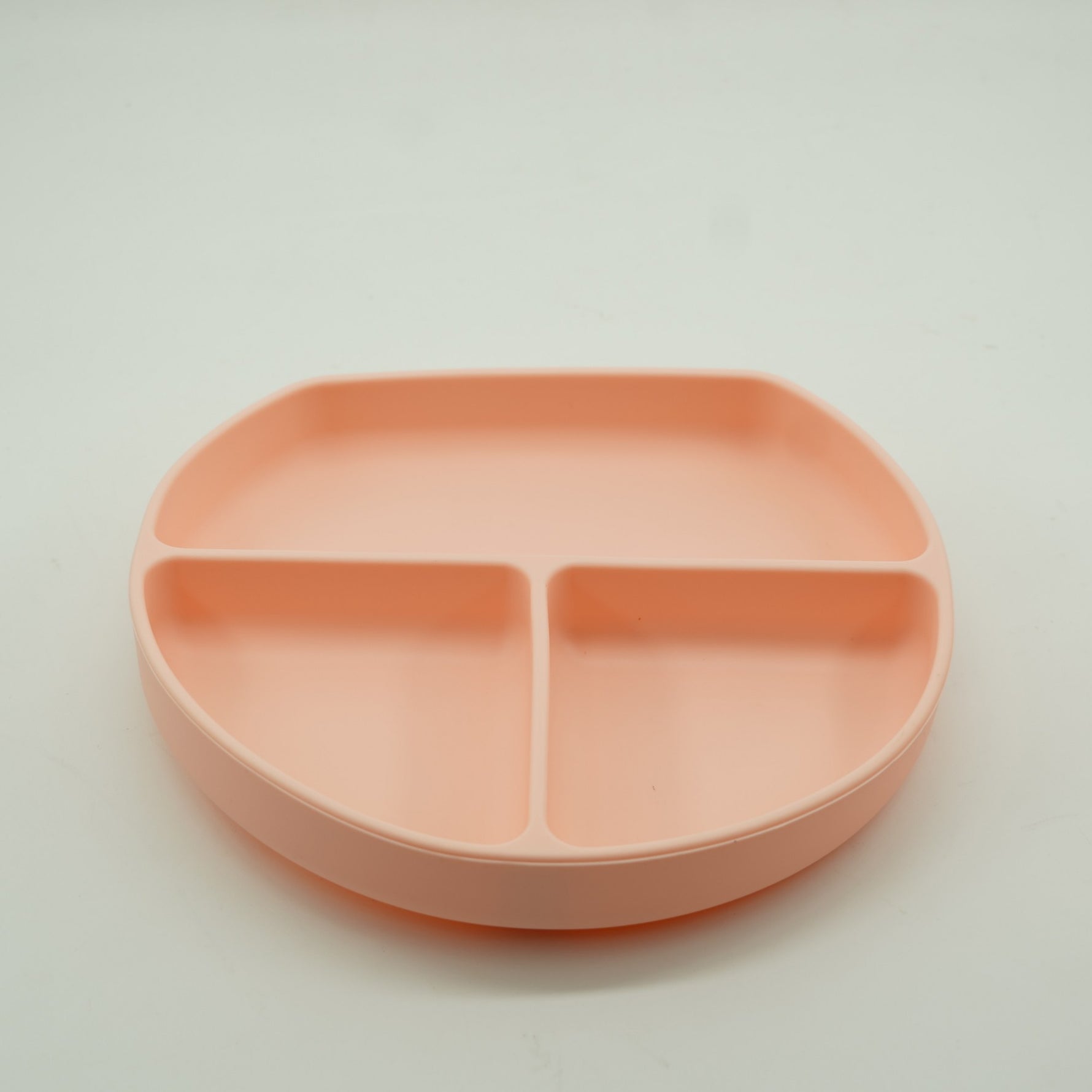 Set 8 piese diversificare bebelusi si copii din silicon Flippy, baveta, farfurie compartimentata cu ventuza, bol cu
