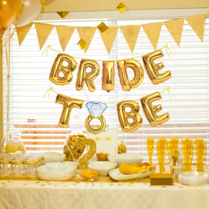 Set Baloane din Folie Metalizata, Flippy, Model Bride to Be cu Inel de Logodna, Litere de 40 cm, Baloane Party, Ambalaj